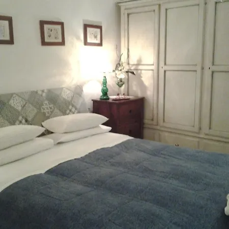 Il Giardino Dieci Bed & Breakfast Monteriggioni